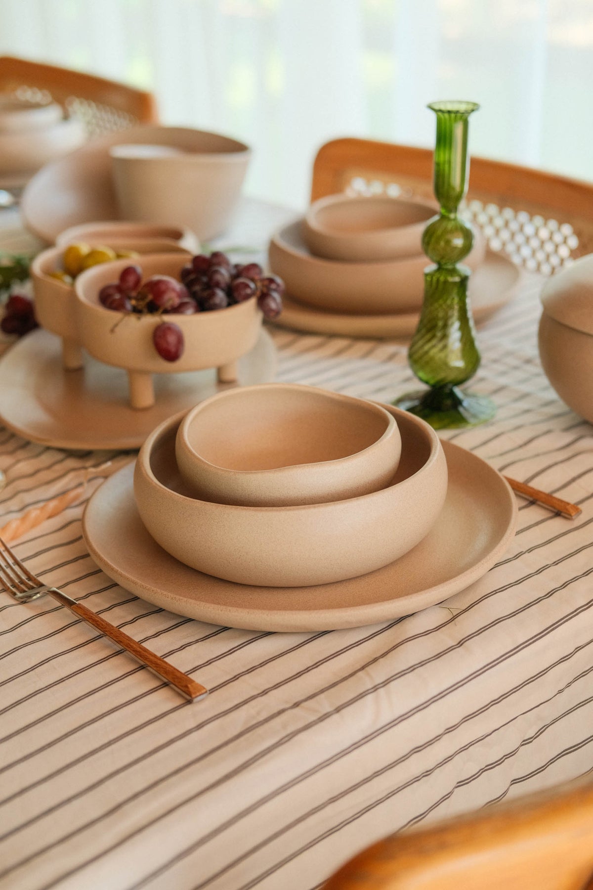 Wavy Dining Set