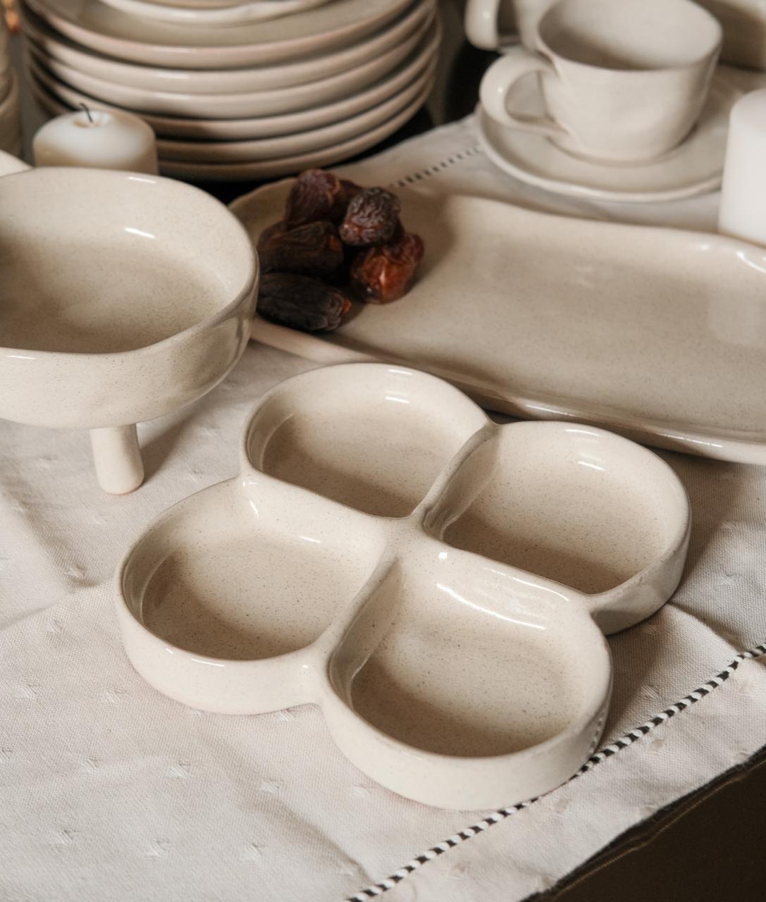 Flower Platter in Off White