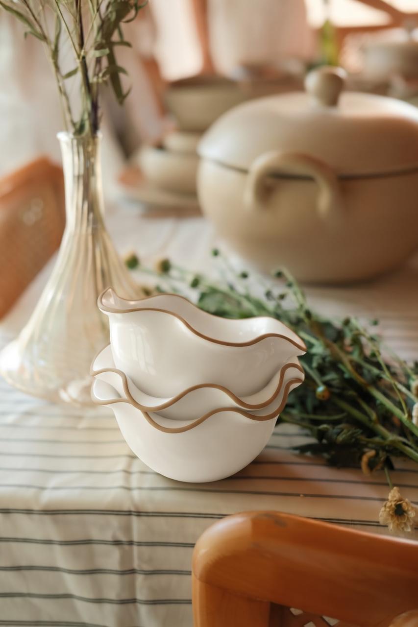 Petite Bowl